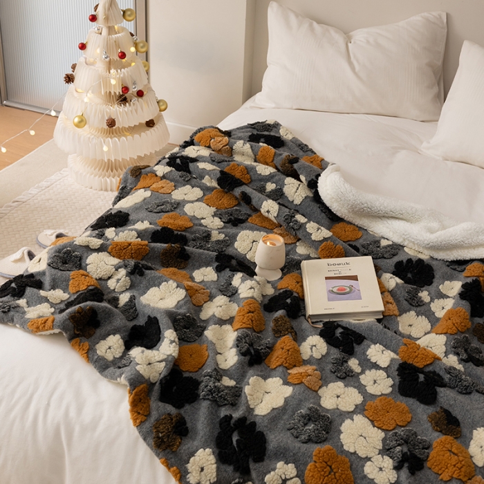 91家纺网 家纺一手货源 找家纺 萝莉 2023新款立体羊毛绒毯 提花灰色