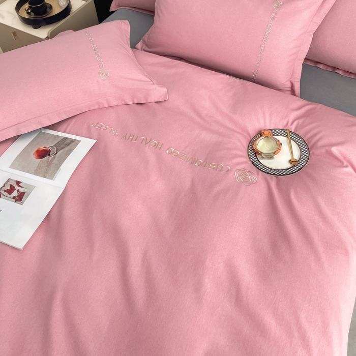 91家纺网 家纺一手货源 找家纺 AB家纺 2022新款全棉生态磨毛刺绣四件套 樱花粉-绅士灰