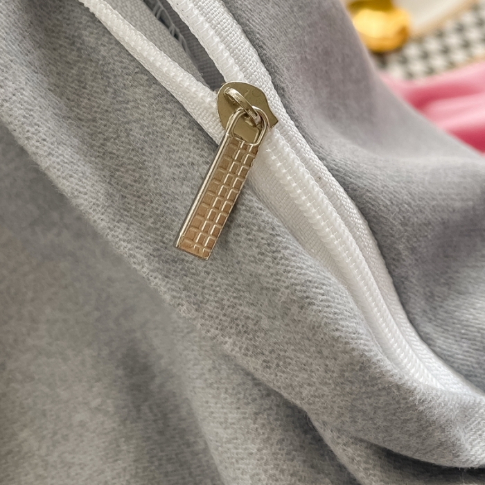 91家纺网 家纺一手货源 找家纺 AB家纺 2022新款全棉生态磨毛刺绣四件套 樱花粉-绅士灰