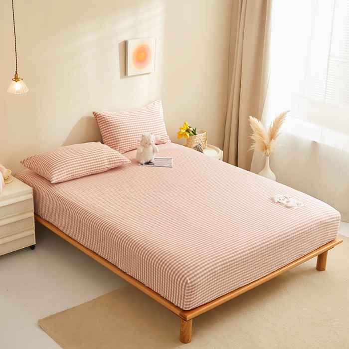 91家纺网 家纺一手货源 找家纺 荷马之梦 2022新款全棉色织水洗棉绣花床笠-童梦系列格小羊