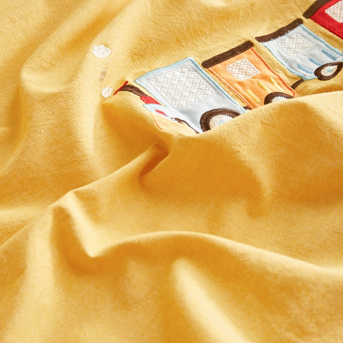 91家纺网 家纺一手货源 找家纺 荷马之梦 2022新款全棉色织水洗棉绣花床笠-童梦系列小火车