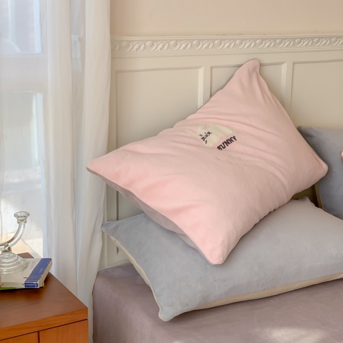 91家纺网 家纺一手货源 找家纺 （总）时年 2022新款牛奶绒毛巾绣四件套