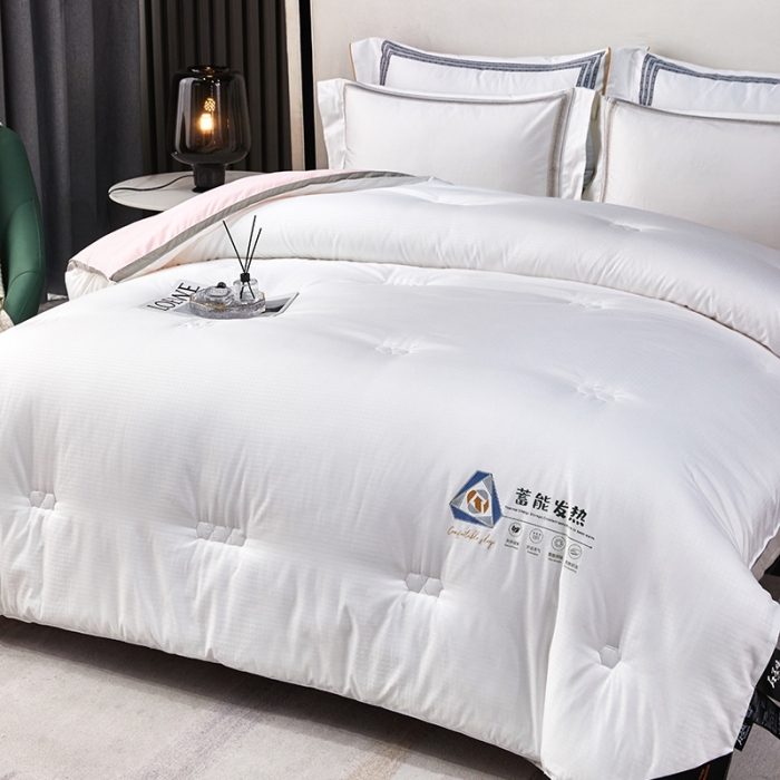 91家纺网 家纺一手货源 找家纺 丽卡家纺 2023新款磨毛提花石墨烯秋冬被 白色