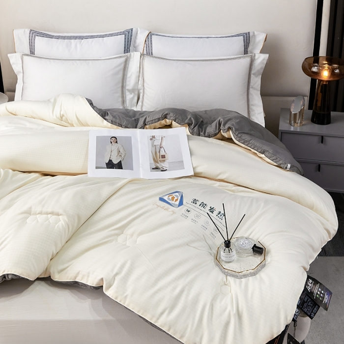 91家纺网 家纺一手货源 找家纺 丽卡家纺 2023新款磨毛提花石墨烯秋冬被 米黄