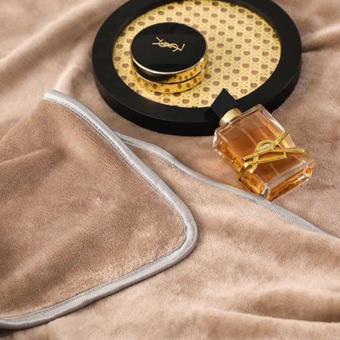 91家纺网 家纺一手货源 找家纺 畅畅家纺 2022新款纯色双拼加厚牛奶绒四件套 伽士米纯色