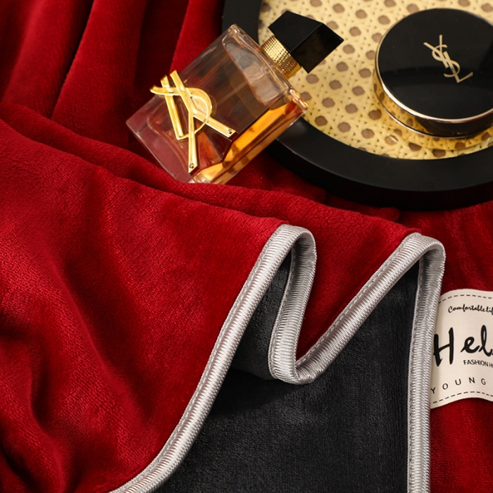 91家纺网 家纺一手货源 找家纺 畅畅家纺 2022新款纯色双拼加厚牛奶绒四件套 酒红拼色