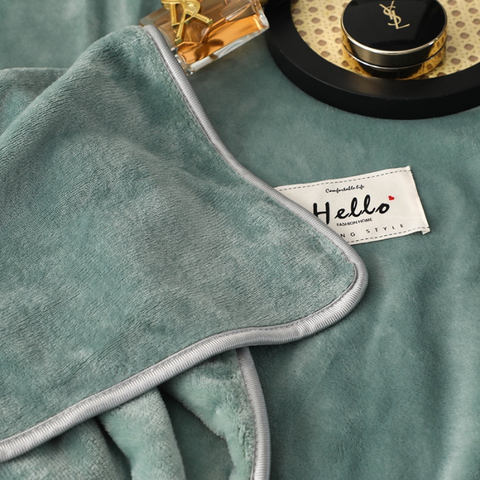 91家纺网 家纺一手货源 找家纺 畅畅家纺 2022新款纯色双拼加厚牛奶绒四件套 摩卡纯色