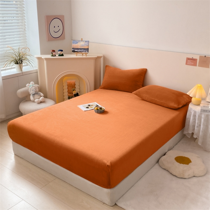 91家纺网 家纺一手货源 找家纺 眠帛 2022新款纯色牛奶绒单床笠 焦糖