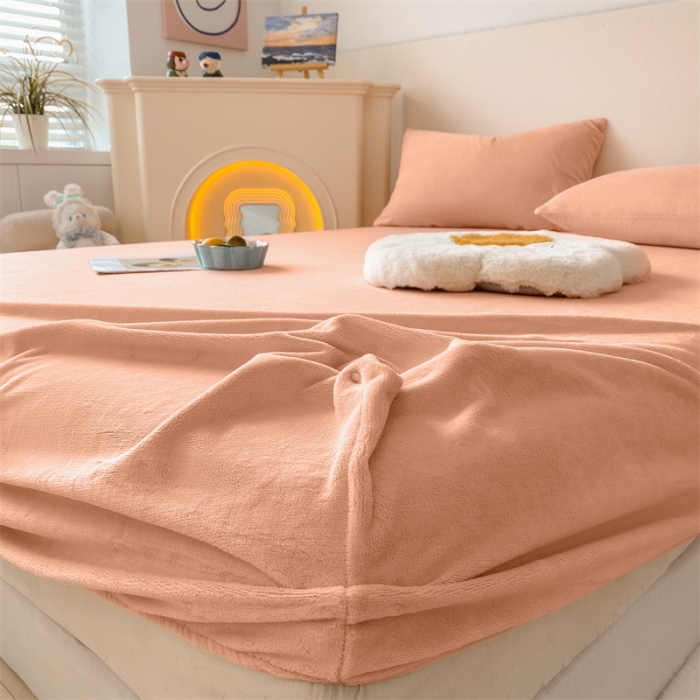 91家纺网 家纺一手货源 找家纺 眠帛 2022新款纯色牛奶绒单床笠 奶油粉