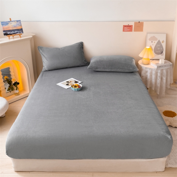 91家纺网 家纺一手货源 找家纺 眠帛 2022新款纯色牛奶绒单床笠 浅灰