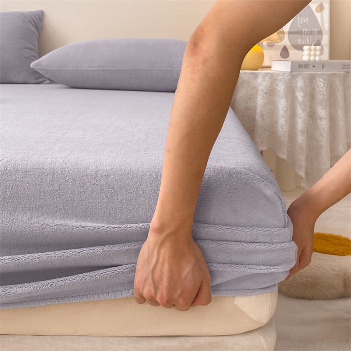 91家纺网 家纺一手货源 找家纺 眠帛 2022新款纯色牛奶绒单床笠 浅紫