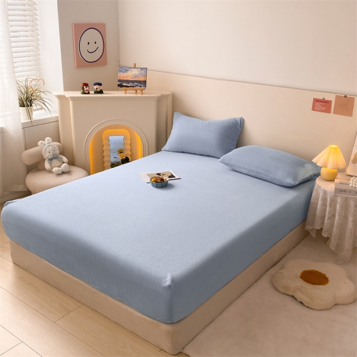 91家纺网 家纺一手货源 找家纺 眠帛 2022新款纯色牛奶绒单床笠 天空蓝