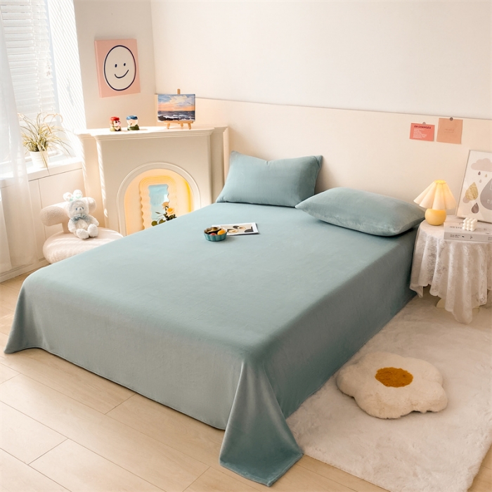 91家纺网 家纺一手货源 找家纺 眠帛 2022新款纯色牛奶绒单床单 繁星蓝