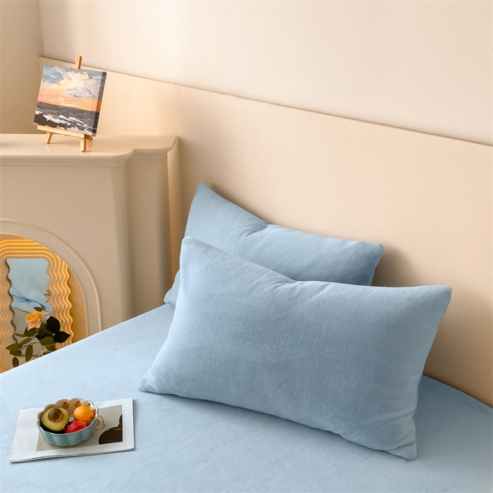 91家纺网 家纺一手货源 找家纺 眠帛 2022新款纯色牛奶绒单床单 蓝灰