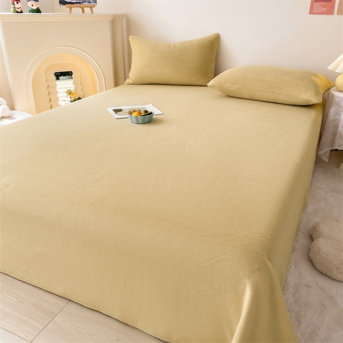 91家纺网 家纺一手货源 找家纺 眠帛 2022新款纯色牛奶绒单床单 米驼