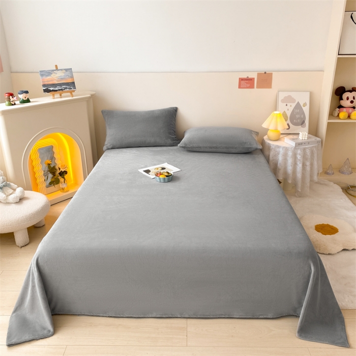 91家纺网 家纺一手货源 找家纺 眠帛 2022新款纯色牛奶绒单床单 浅灰