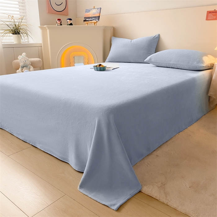 91家纺网 家纺一手货源 找家纺 眠帛 2022新款纯色牛奶绒单床单 天空蓝