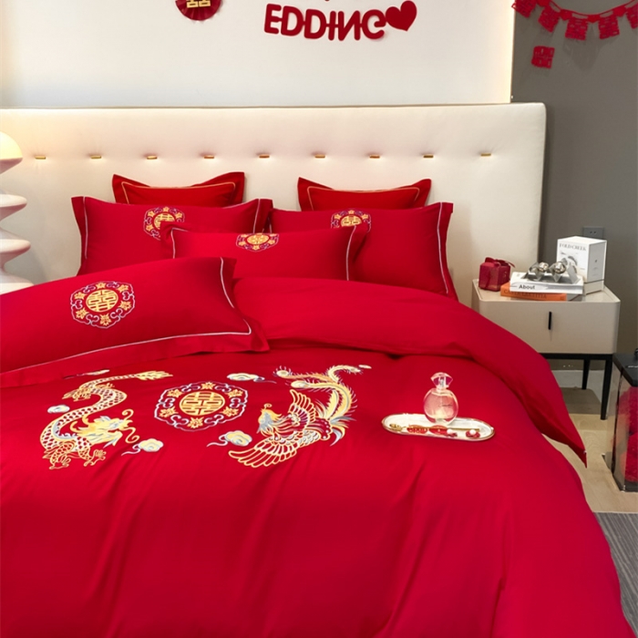 91家纺网 家纺一手货源 找家纺 2024新款婚庆被大红喜被加厚磨毛婚庆四件套 龙飞凤舞