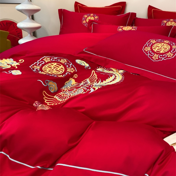 91家纺网 家纺一手货源 找家纺 2024新款婚庆被大红喜被加厚磨毛婚庆四件套 龙飞凤舞
