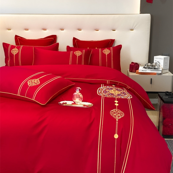 91家纺网 家纺一手货源 找家纺 2024新款婚庆被大红喜被加厚磨毛婚庆四件套 永结同心