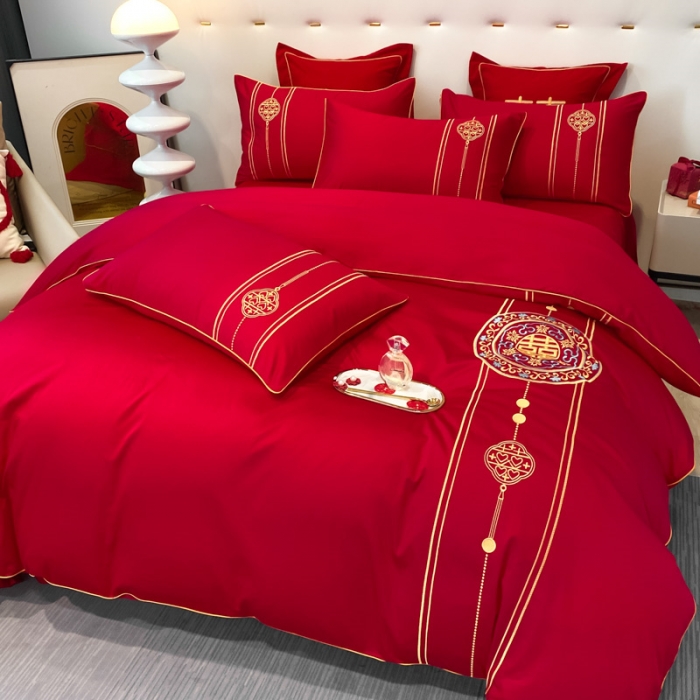 91家纺网 家纺一手货源 找家纺 2024新款婚庆被大红喜被加厚磨毛婚庆四件套 永结同心