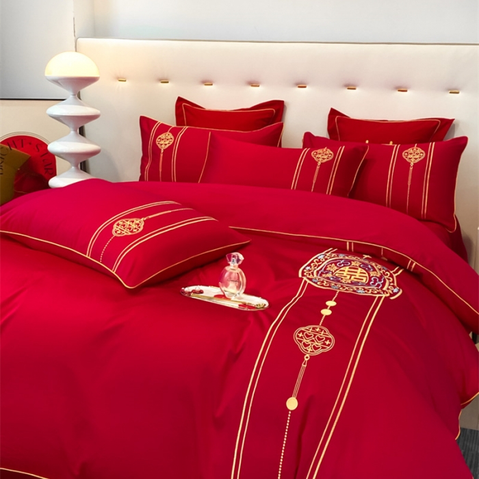 91家纺网 家纺一手货源 找家纺 2024新款婚庆被大红喜被加厚磨毛婚庆四件套 永结同心
