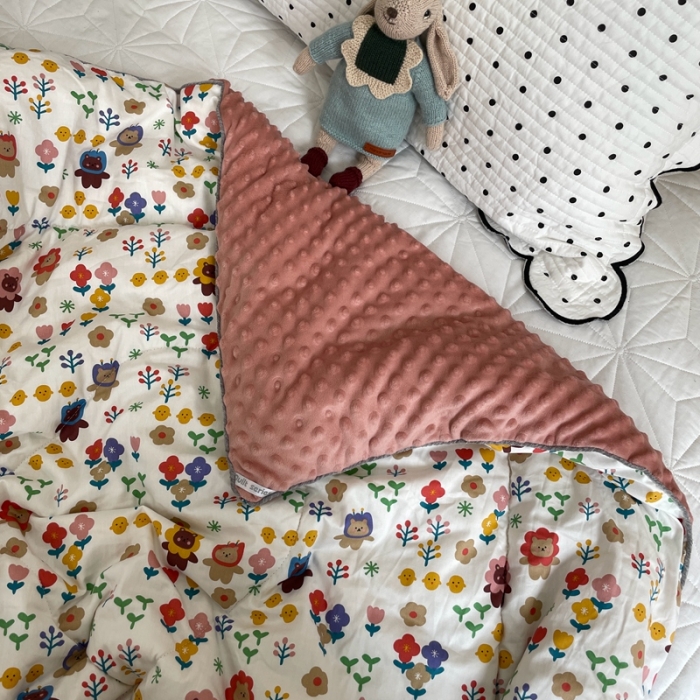 91家纺网 家纺一手货源 找家纺 源启生活 2022新款豆豆绒韩国单人豆豆被 花花世界