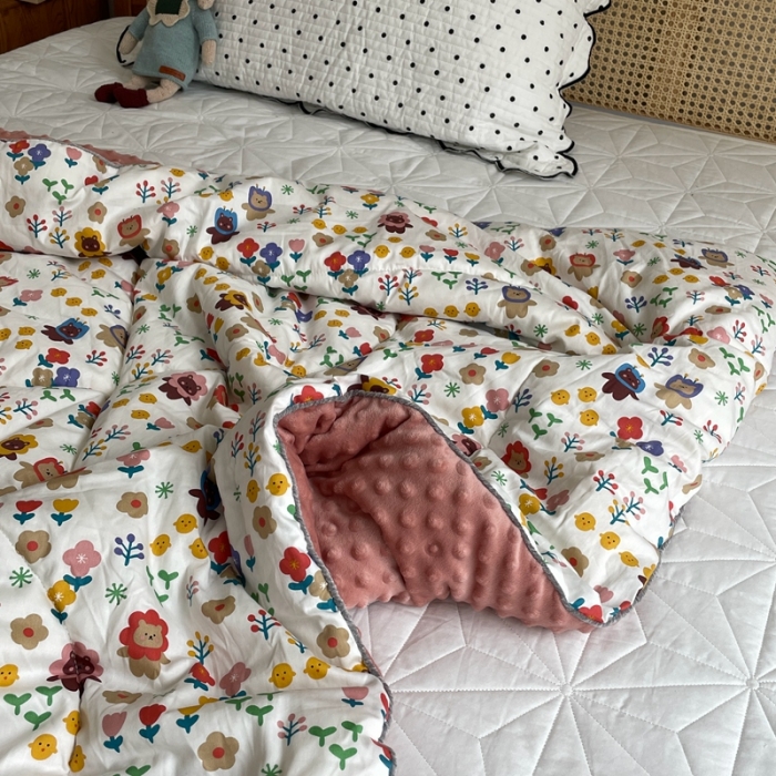 91家纺网 家纺一手货源 找家纺 源启生活 2022新款豆豆绒韩国单人豆豆被 花花世界