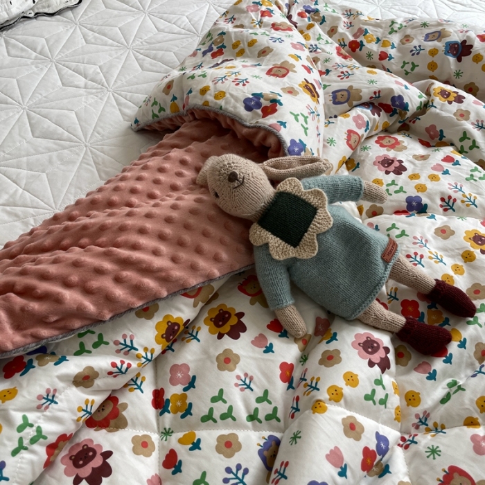 91家纺网 家纺一手货源 找家纺 源启生活 2022新款豆豆绒韩国单人豆豆被 花花世界