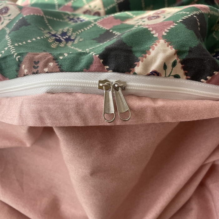 91家纺网 家纺一手货源 找家纺 千朵 2022新款13372简单款四件套 小香风