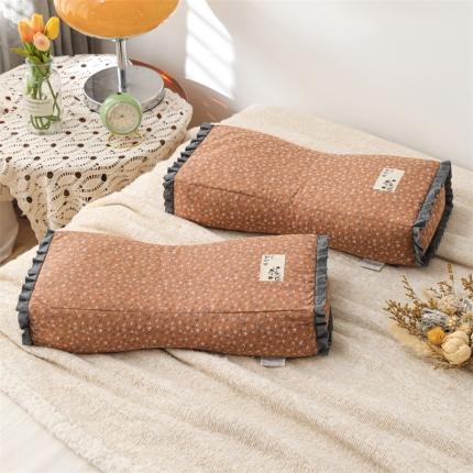 91家纺网 家纺一手货源 找家纺 总织布人 全棉小碎花小蛮腰全荞麦枕头枕芯50*22*8CM