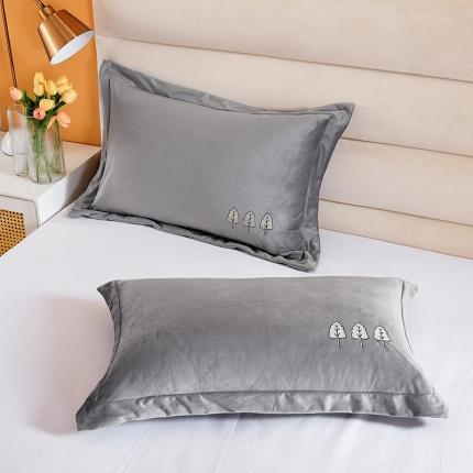 丰淘 2022新款宝宝绒刺绣保暖枕套一对装 烟管灰