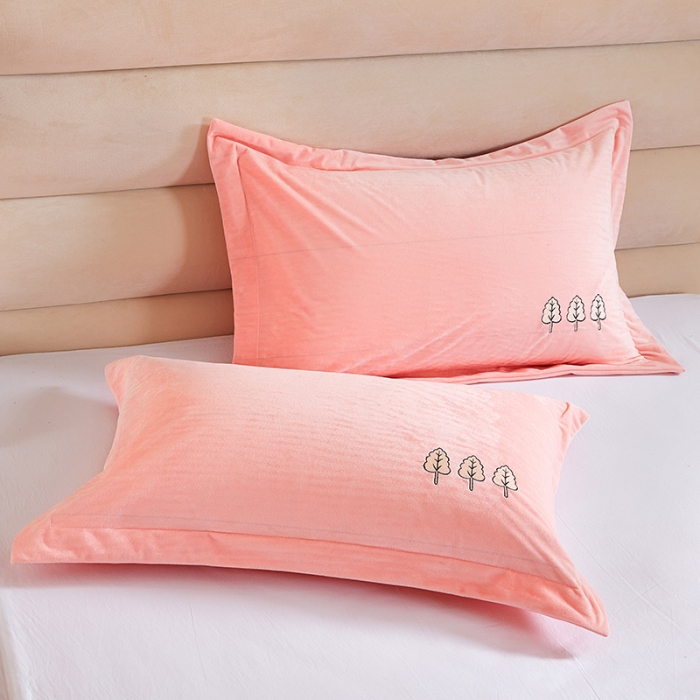 91家纺网 家纺一手货源 找家纺 丰淘 2022新款宝宝绒刺绣保暖枕套一对装 公主粉