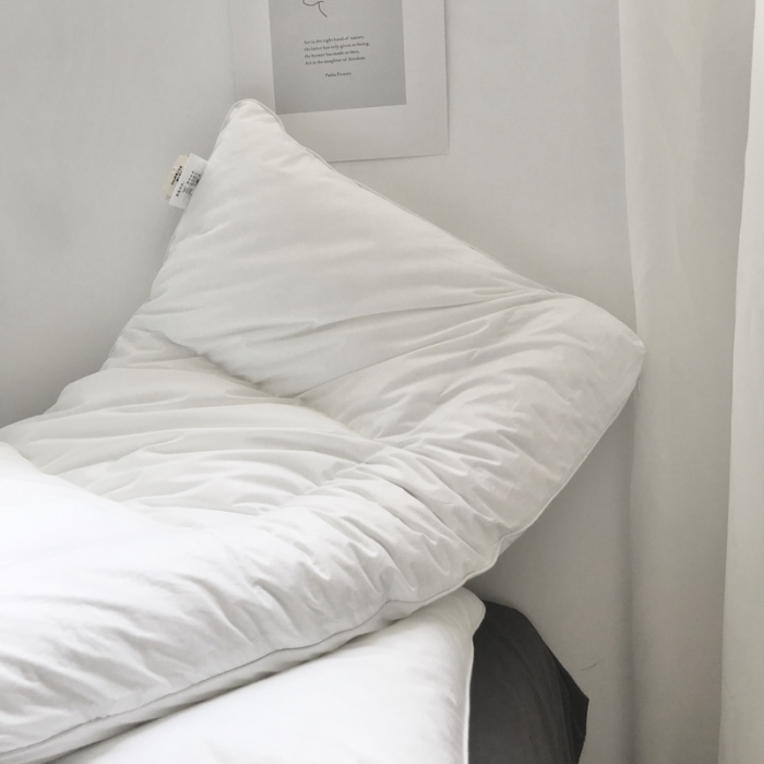 91家纺网 家纺一手货源 找家纺 （总）方回 2022新款乳胶六分区理疗枕 47*73cm