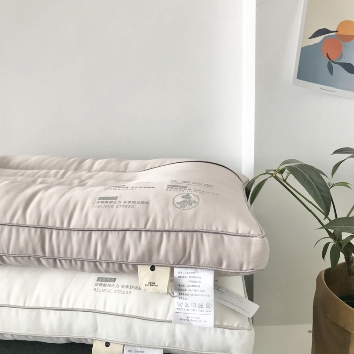 91家纺网 家纺一手货源 找家纺 （总）方回 2022新款艾草护颈枕48*74cm