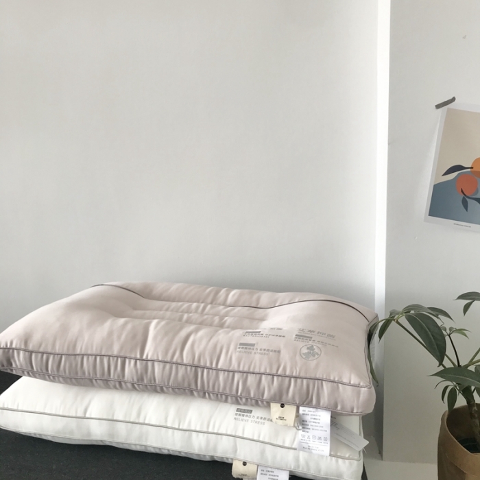 91家纺网 家纺一手货源 找家纺 （总）方回 2022新款艾草护颈枕48*74cm