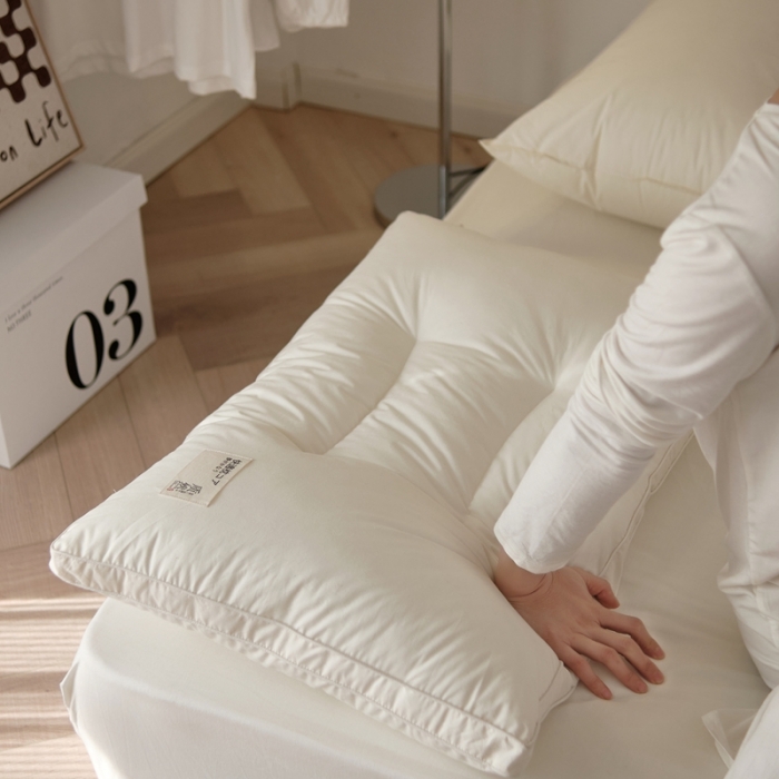 91家纺网 家纺一手货源 找家纺 （总）方回 2022新款质然-立体护颈枕48*74cm