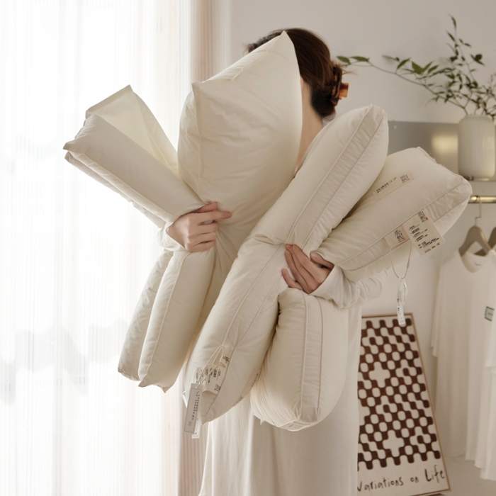 91家纺网 家纺一手货源 找家纺 （总）方回 2022新款质然-立体护颈枕48*74cm