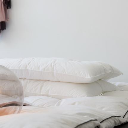 91家纺网 家纺一手货源 找家纺 （总）方回 2022新款纯棉云柔枕/只 48*74CM