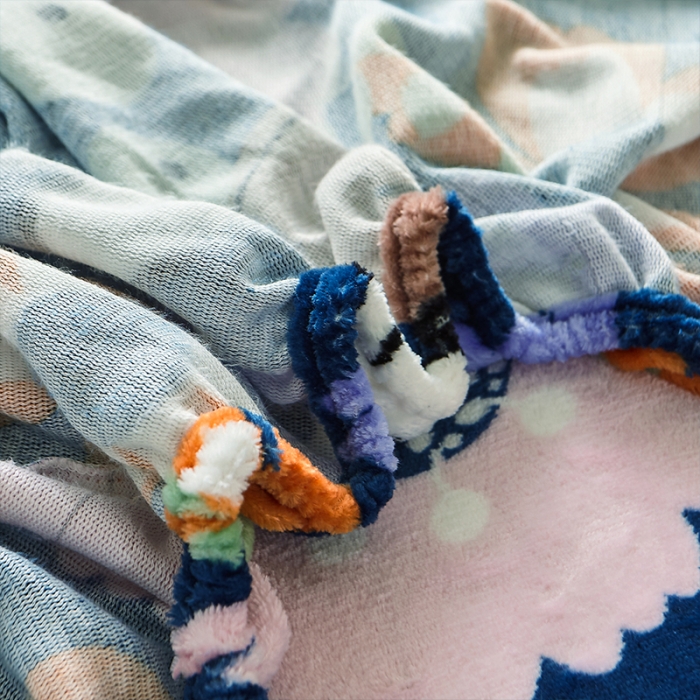 91家纺网 家纺一手货源 找家纺 纽缦 2022新款牛奶绒床笠法莱水晶宝宝 安娜花园蓝