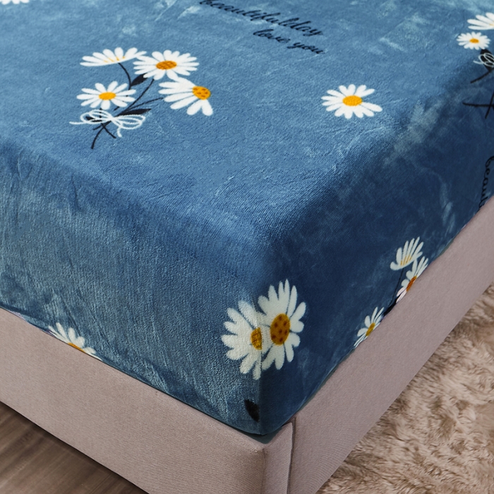 91家纺网 家纺一手货源 找家纺 纽缦 2022新款牛奶绒床笠法莱水晶宝宝 菊之语蓝