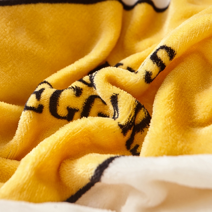 91家纺网 家纺一手货源 找家纺 纽缦 2022新款牛奶绒床笠法莱水晶宝宝 皇家白马