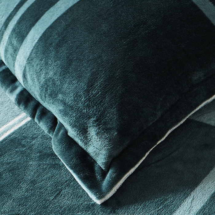 91家纺网 家纺一手货源 找家纺 纽缦 2022新款牛奶绒床笠法莱水晶宝宝 几何情调