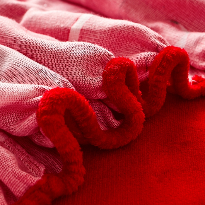 91家纺网 家纺一手货源 找家纺 纽缦 2022新款牛奶绒床笠法莱水晶宝宝 今生缘红（大版）
