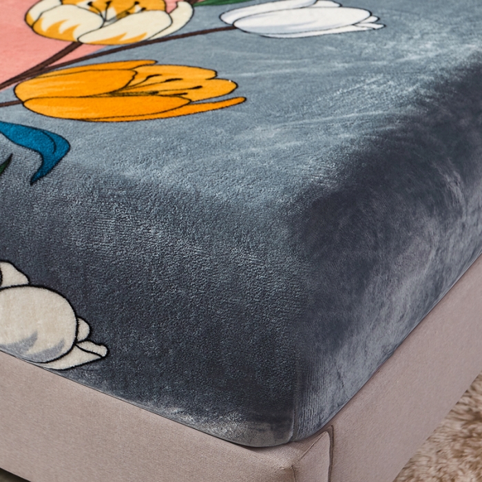 91家纺网 家纺一手货源 找家纺 纽缦 2022新款牛奶绒床笠法莱水晶宝宝 绝世花颜玉（大版）