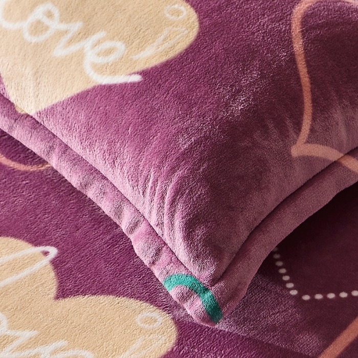 91家纺网 家纺一手货源 找家纺 纽缦 2022新款牛奶绒床笠法莱水晶宝宝 心动豆沙