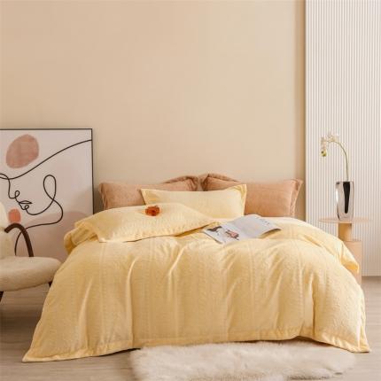 91家纺网 家纺一手货源 找家纺 名品优仓 2022新款辛西娅系列230g牛奶绒雕花四件套 辛西娅-细腻黄