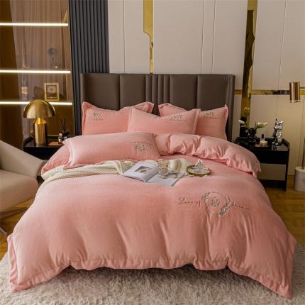 91家纺网 家纺一手货源 找家纺 （总）名品优仓 2022新款图兰朵系列牛奶绒刺绣四件套