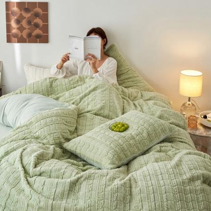 91家纺网 家纺一手货源 找家纺 榻尚家居 2023新款加厚獭兔绒牛奶绒四件套 水绿