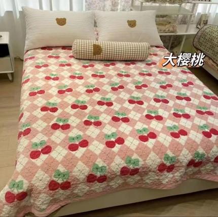 91家纺网 家纺一手货源 找家纺 赫梵茜2022新款秋冬必入牛奶绒床盖床盖大樱桃